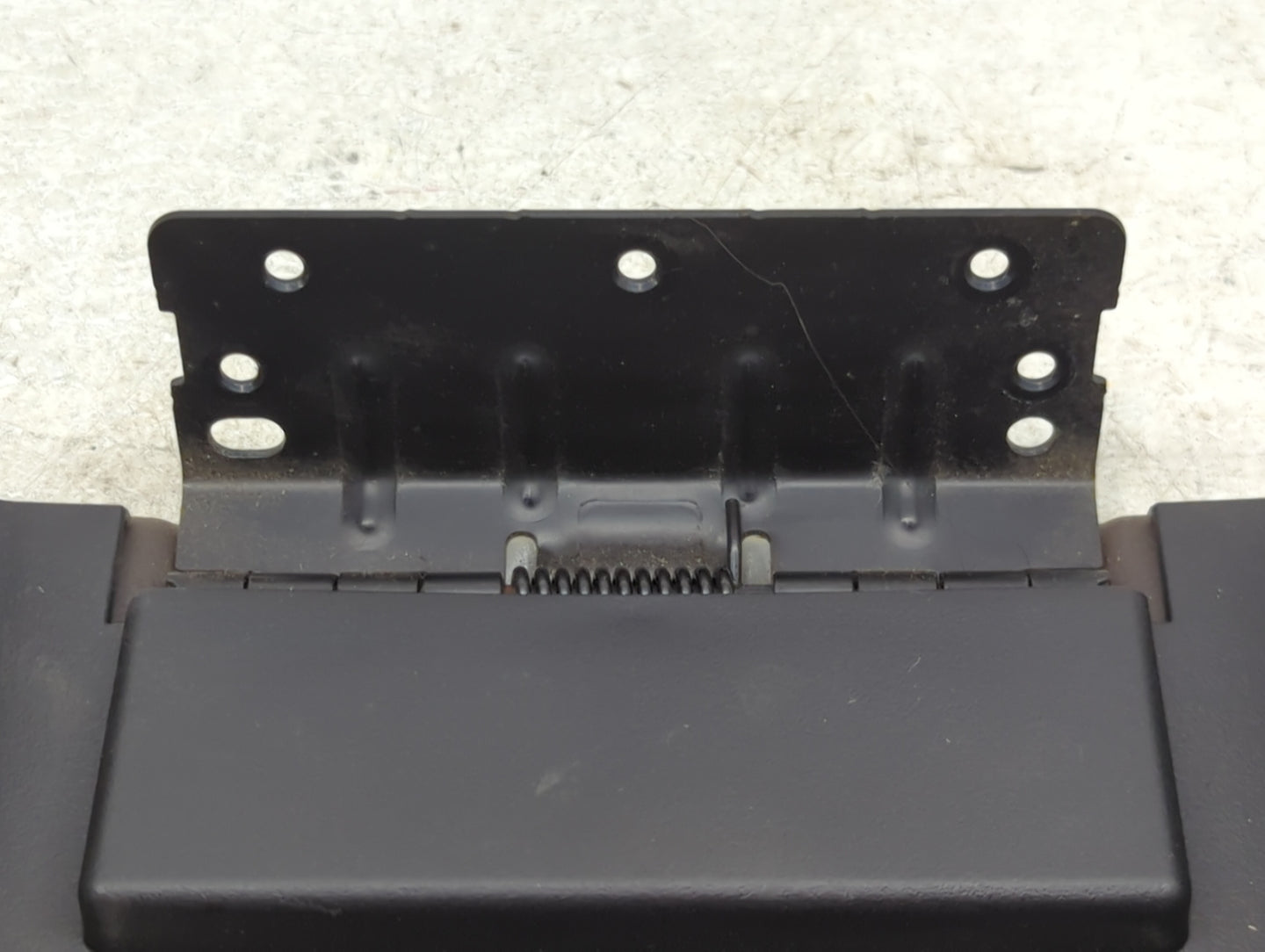 2008-2012 Buick Enclave Center Console Armrest Cover Lid Fits Fits 2007 2008 2009 2010 2011 2012 OEM Used Auto Parts - Oemus