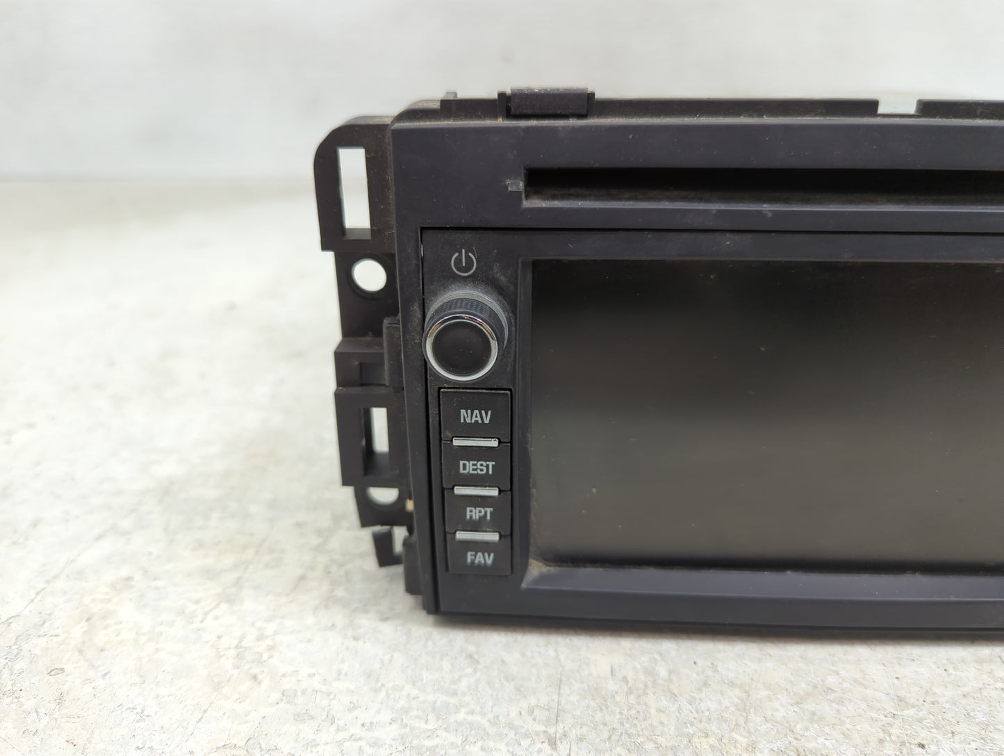 2012 Buick Enclave Radio AM FM Cd Player Receiver Replacement Fits OEM Used Auto Parts - Oemusedautoparts1.com