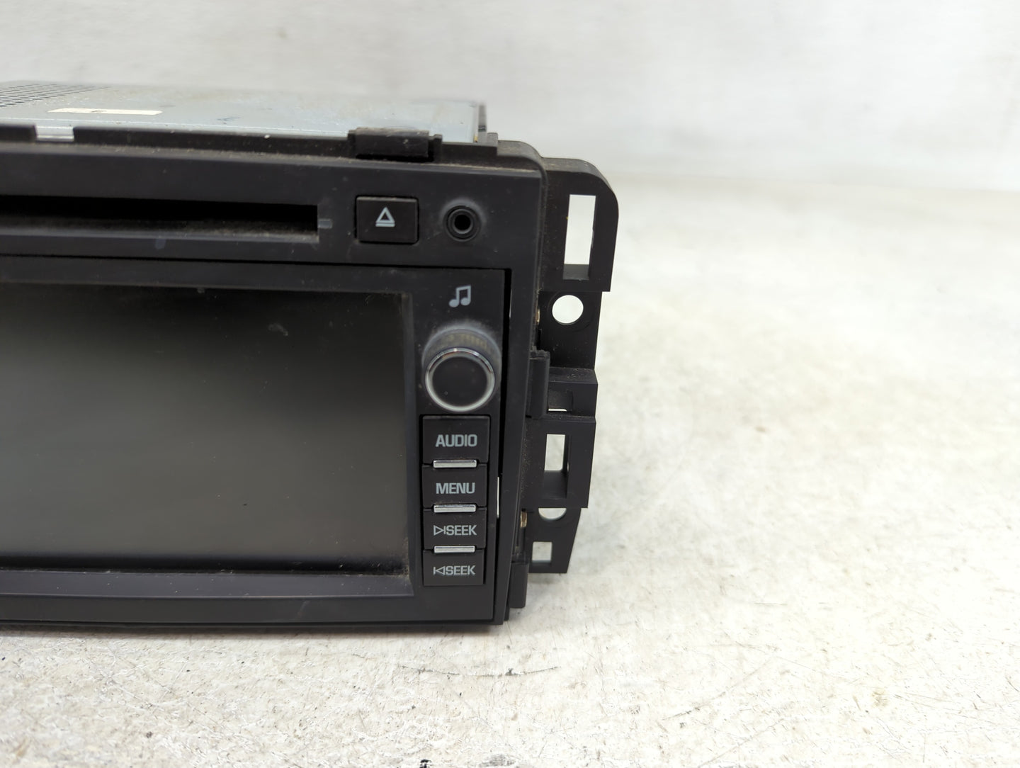 2012 Buick Enclave Radio AM FM Cd Player Receiver Replacement Fits OEM Used Auto Parts - Oemusedautoparts1.com