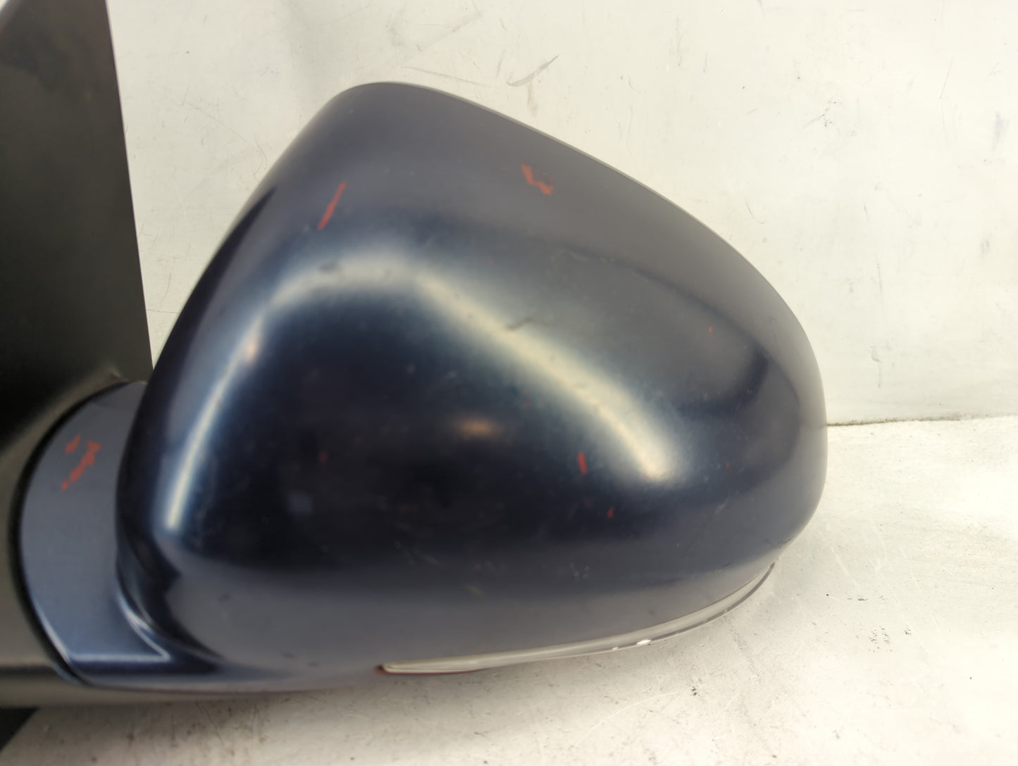 2008-2012 Buick Enclave Driver Side View Mirror - Left Door Mirror OEM Used - Oemusedautoparts1.com