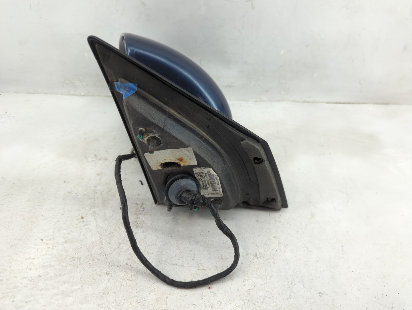 2008-2012 Buick Enclave Driver Side View Mirror - Left Door Mirror OEM Used - Oemusedautoparts1.com