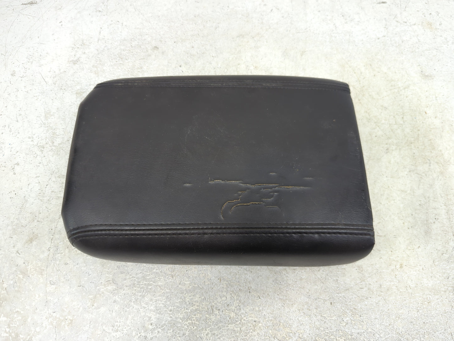 2008-2017 Buick Enclave Center Console Armrest Cover Lid Fits Fits 2007 2008 2009 2010 2011 2012 2013 2014 2015 2016 2017 OE