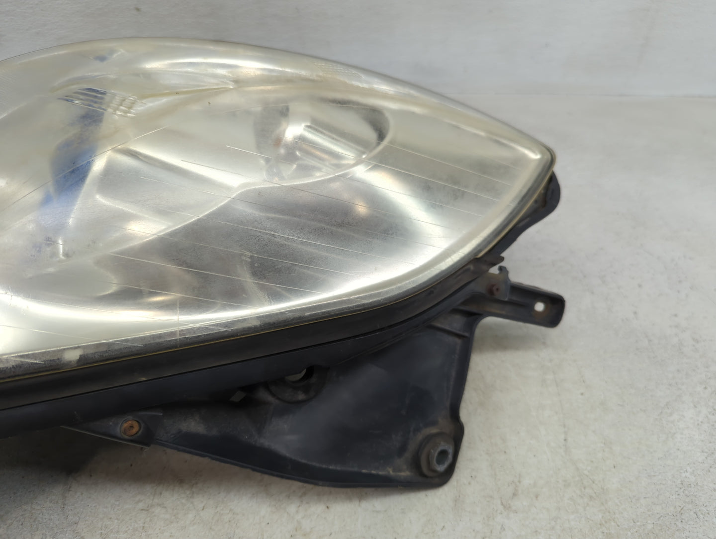 2008-2012 Buick Enclave Passenger Right Oem Head Light Headlight Lamp - Oemusedautoparts1.com