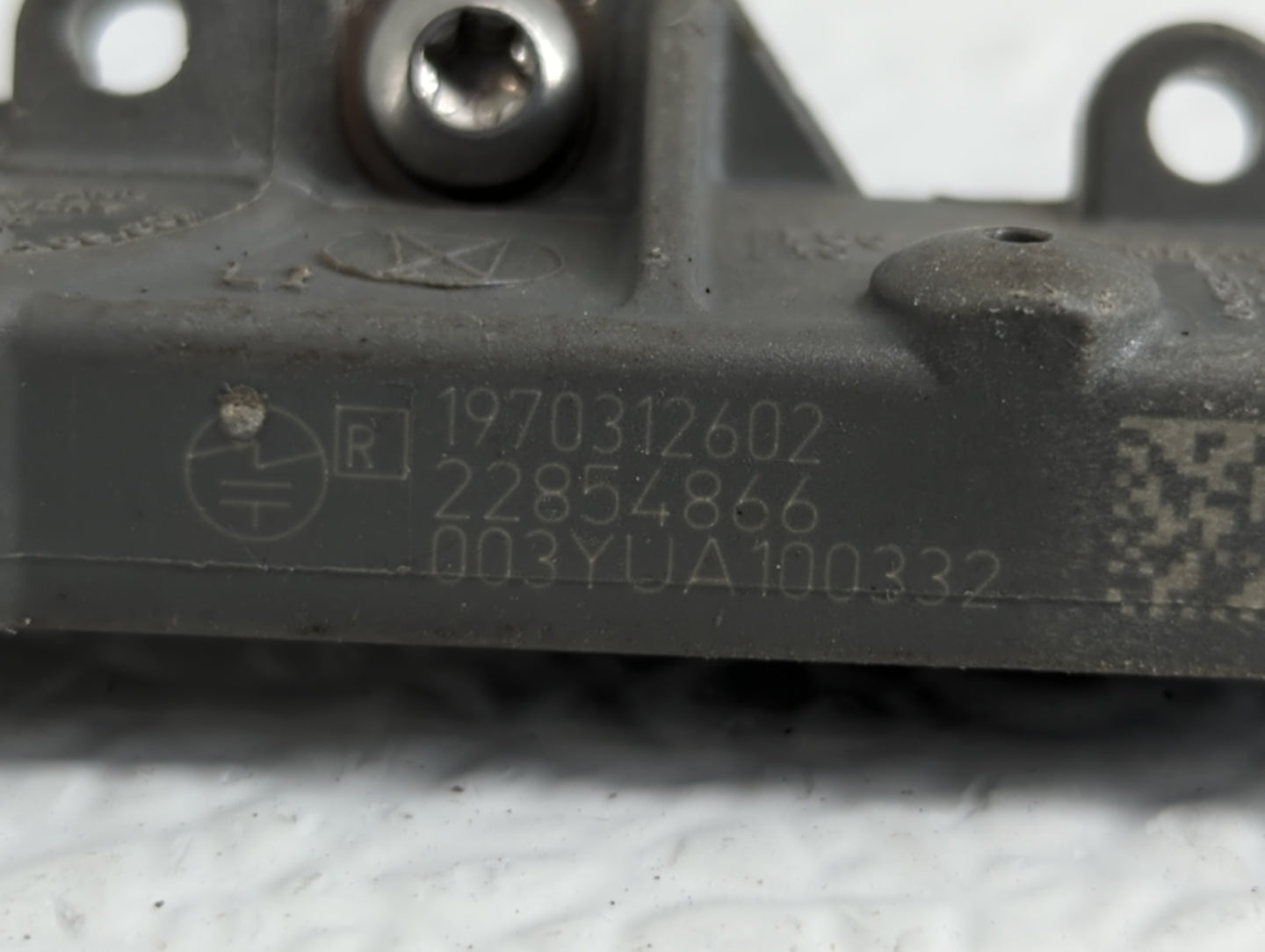 Buick Encore Tire Pressure Monitoring System Sensor Tpms - Oemusedautoparts1.com