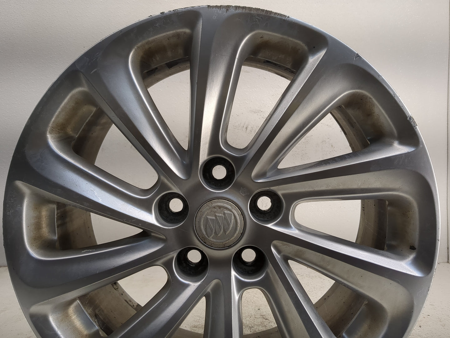 2014-2016 Buick Lacrosse Oem Wheel Rim - Oemusedautoparts1.com
