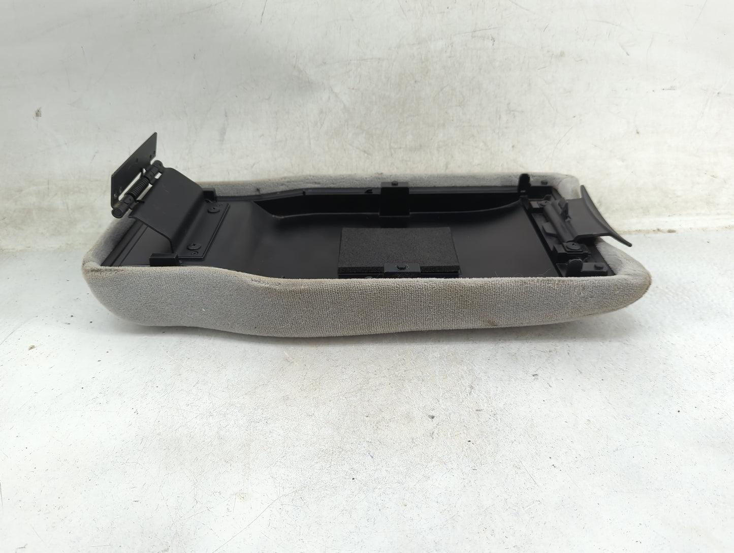 2005-2006 Buick Lacrosse Center Console Armrest Cover Lid Fits Fits 2005 2006 OEM Used Auto Parts - Oemusedautoparts1.com