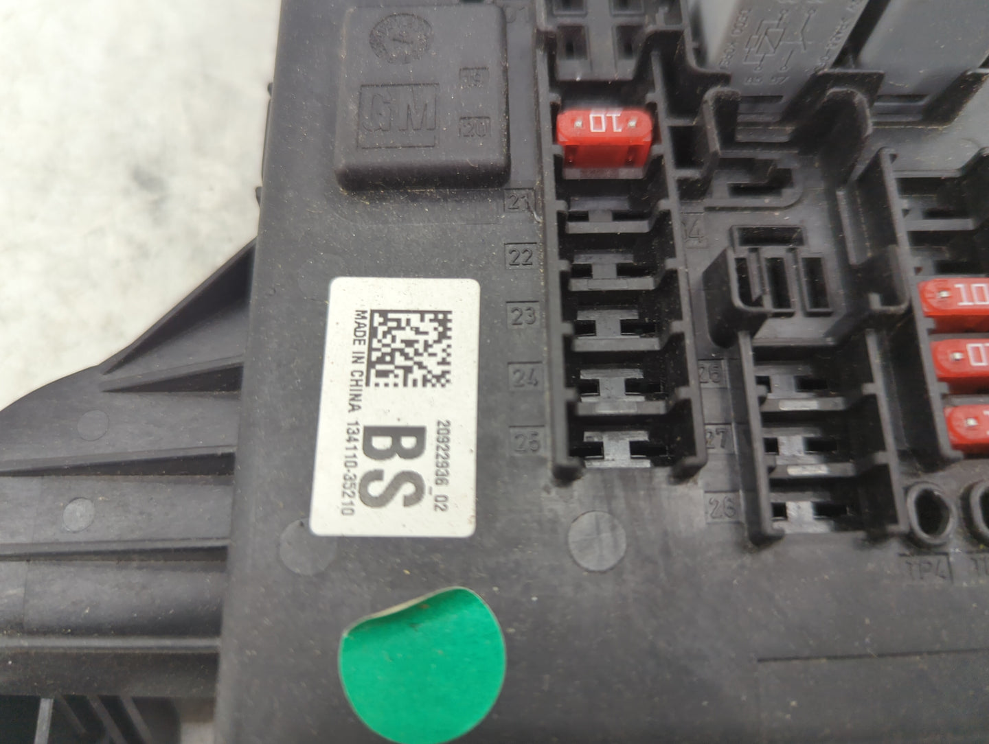 2011-2012 Buick Lacrosse Body Control Module Bcm - Oemusedautoparts1.com