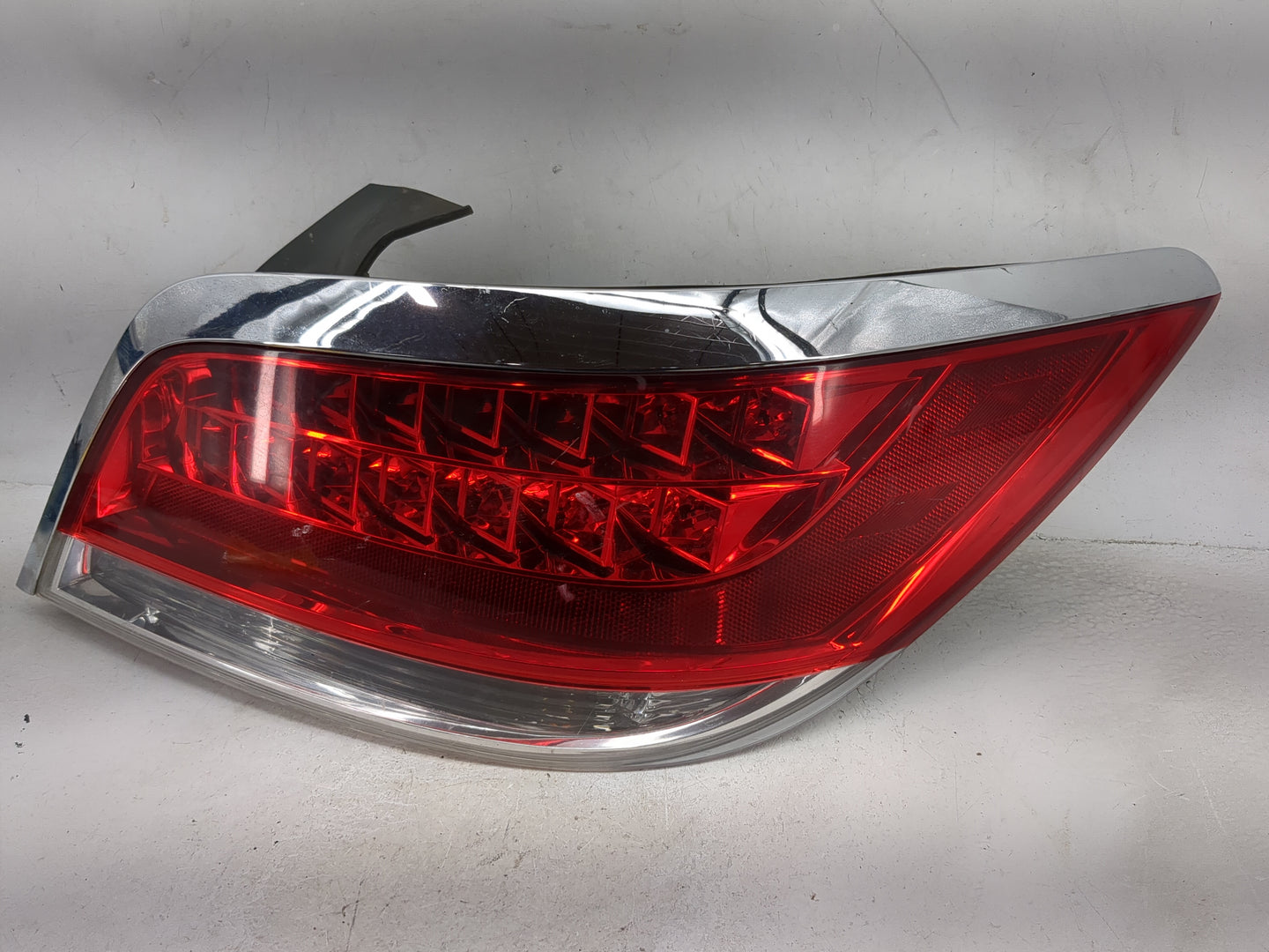 2010-2013 Buick Lacrosse Tail Light Assembly Passenger Right OEM Fits Fits 2010 2011 2012 2013 OEM Used Auto Parts - Oemused