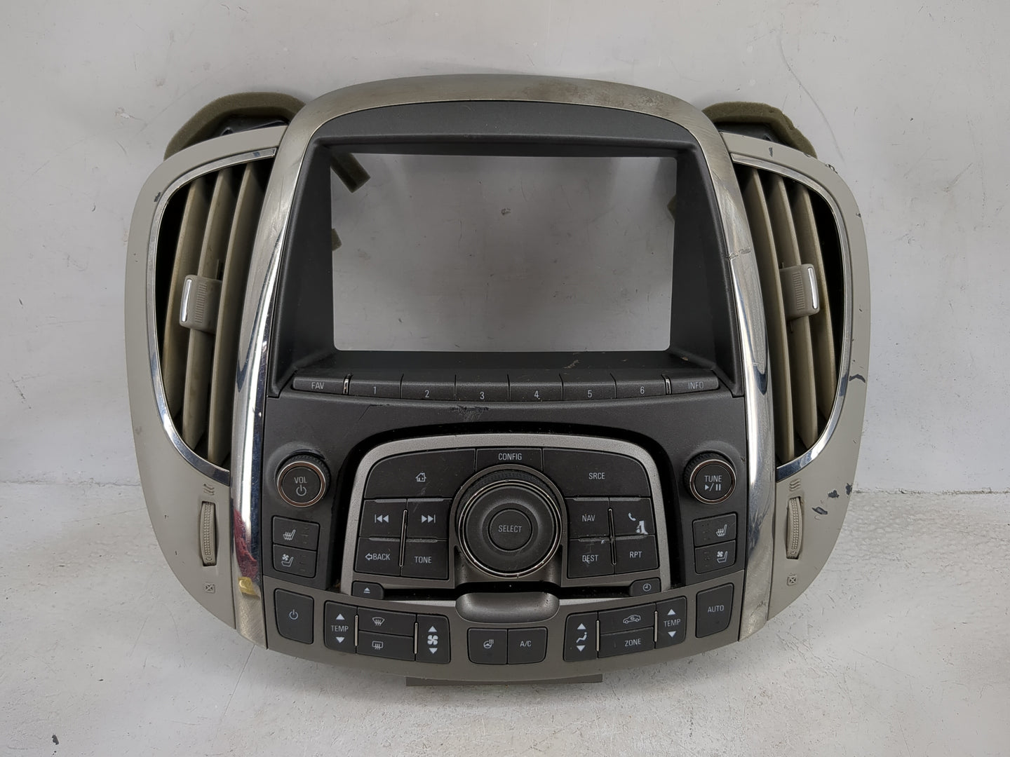 2013-2013 Buick Lacrosse Radio Control Panel 5019938 - Oemusedautoparts1.com
