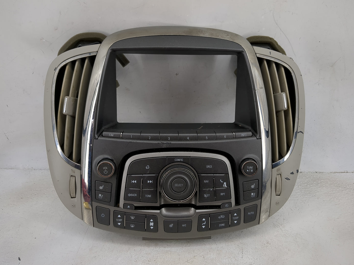 2013-2013 Buick Lacrosse Radio Control Panel 5019938 - Oemusedautoparts1.com