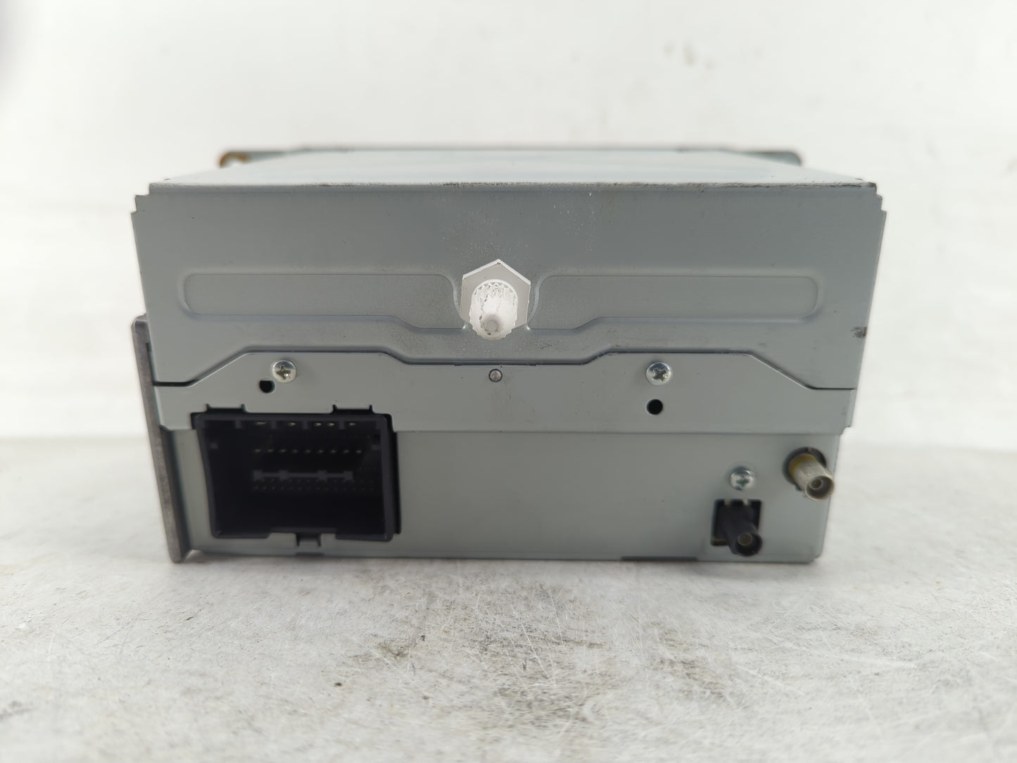 2012 Buick Lacrosse Radio AM FM Cd Player Receiver Replacement Fits OEM Used Auto Parts - Oemusedautoparts1.com