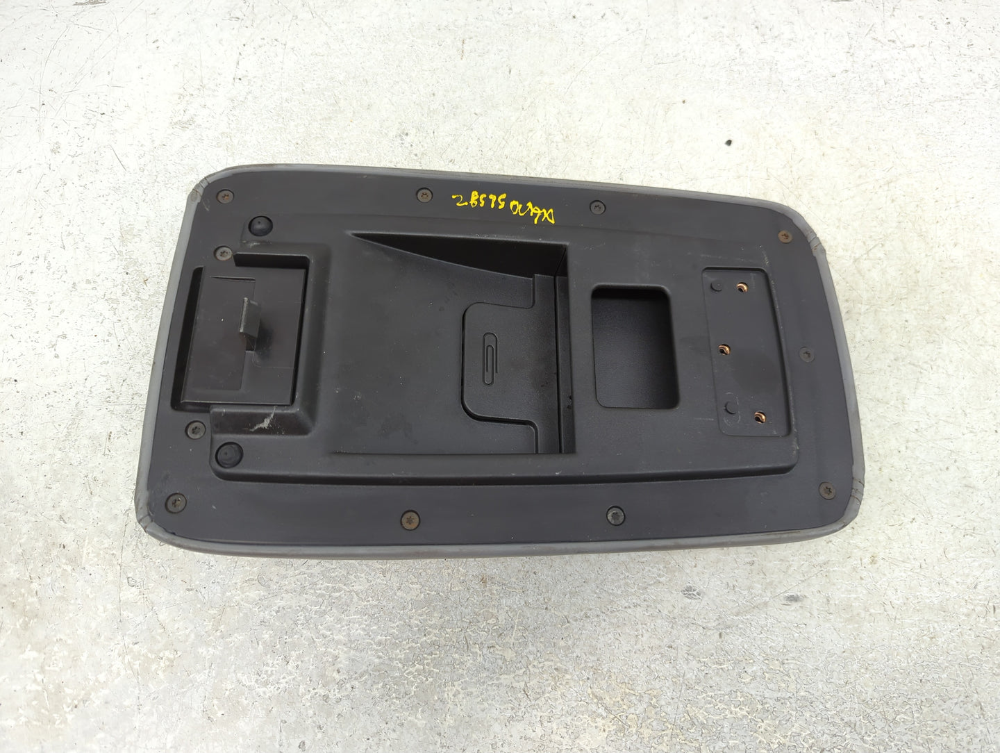 2005-2006 Buick Lacrosse Center Console Armrest Cover Lid Fits Fits 2005 2006 OEM Used Auto Parts - Oemusedautoparts1.com