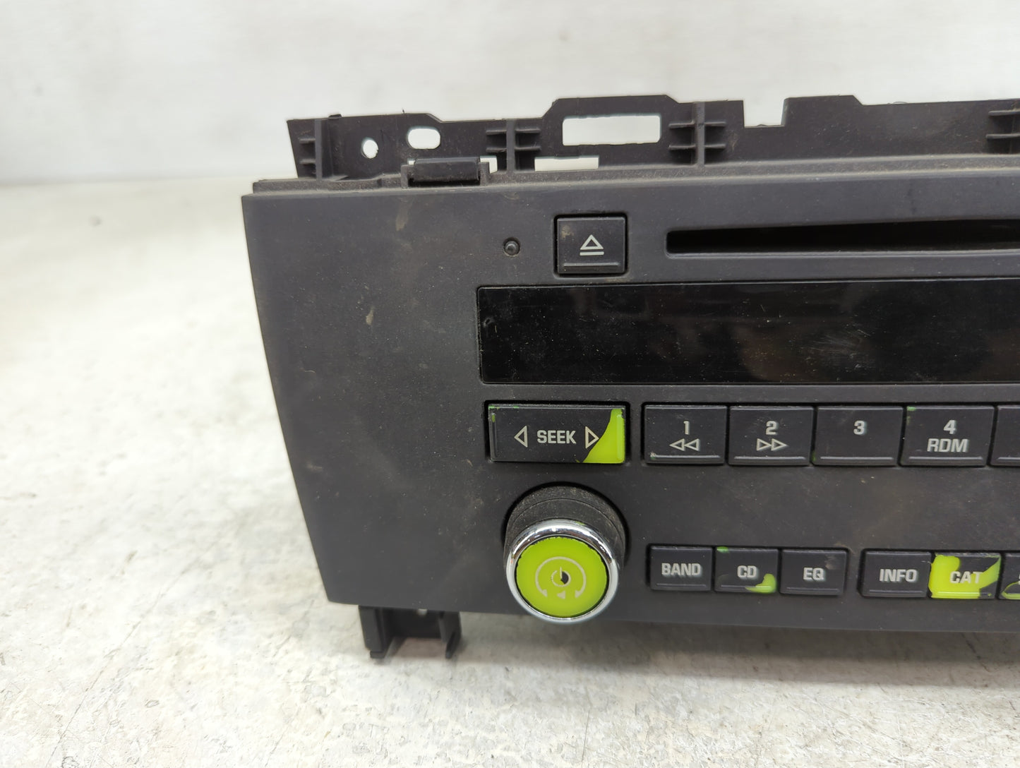 2005-2007 Buick Lacrosse Radio AM FM Cd Player Receiver Replacement Fits Fits 2005 2006 2007 OEM Used Auto Parts - Oemusedau