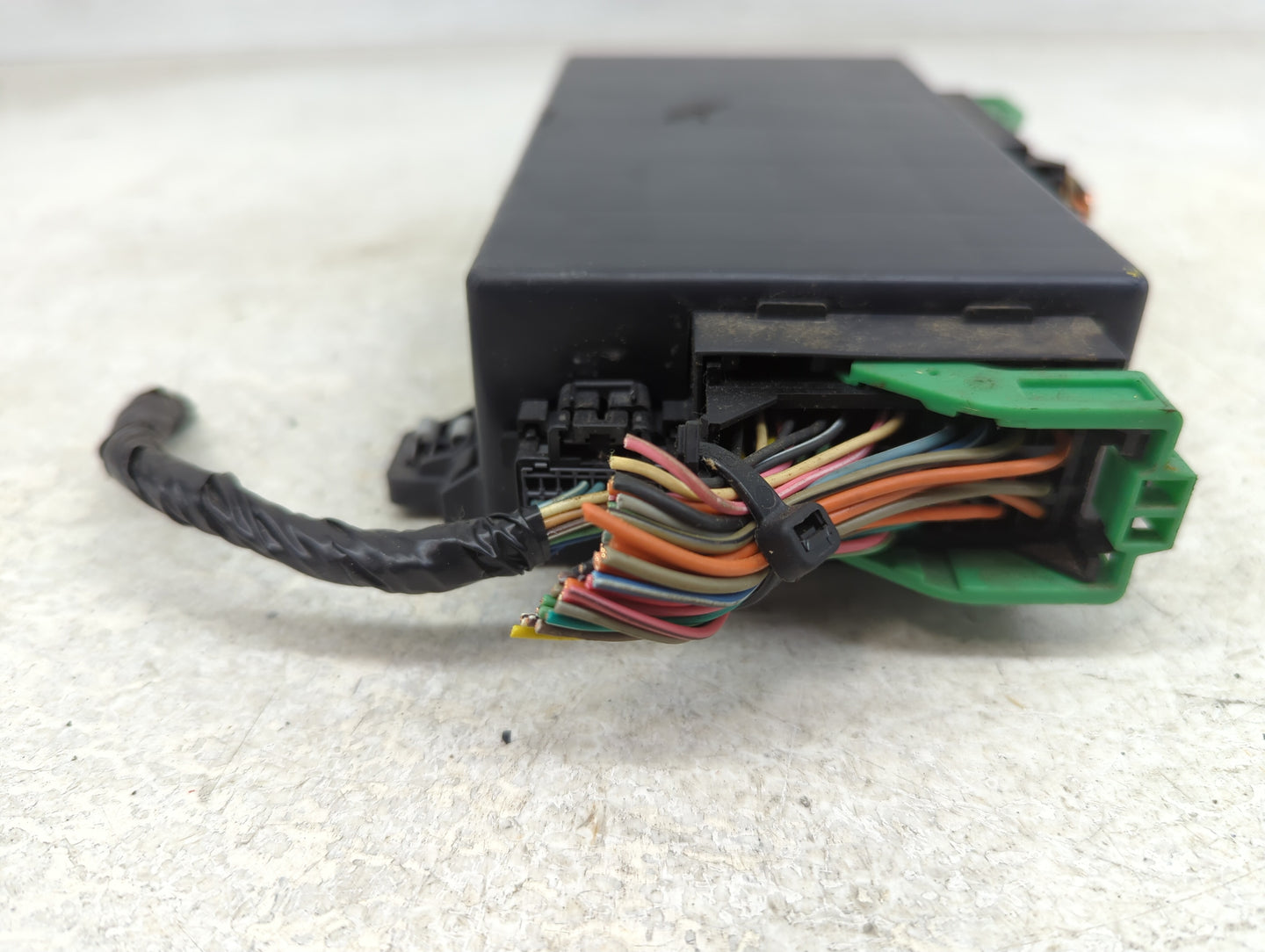 2005-2009 Buick Lacrosse Body Control Module Bcm - Oemusedautoparts1.com