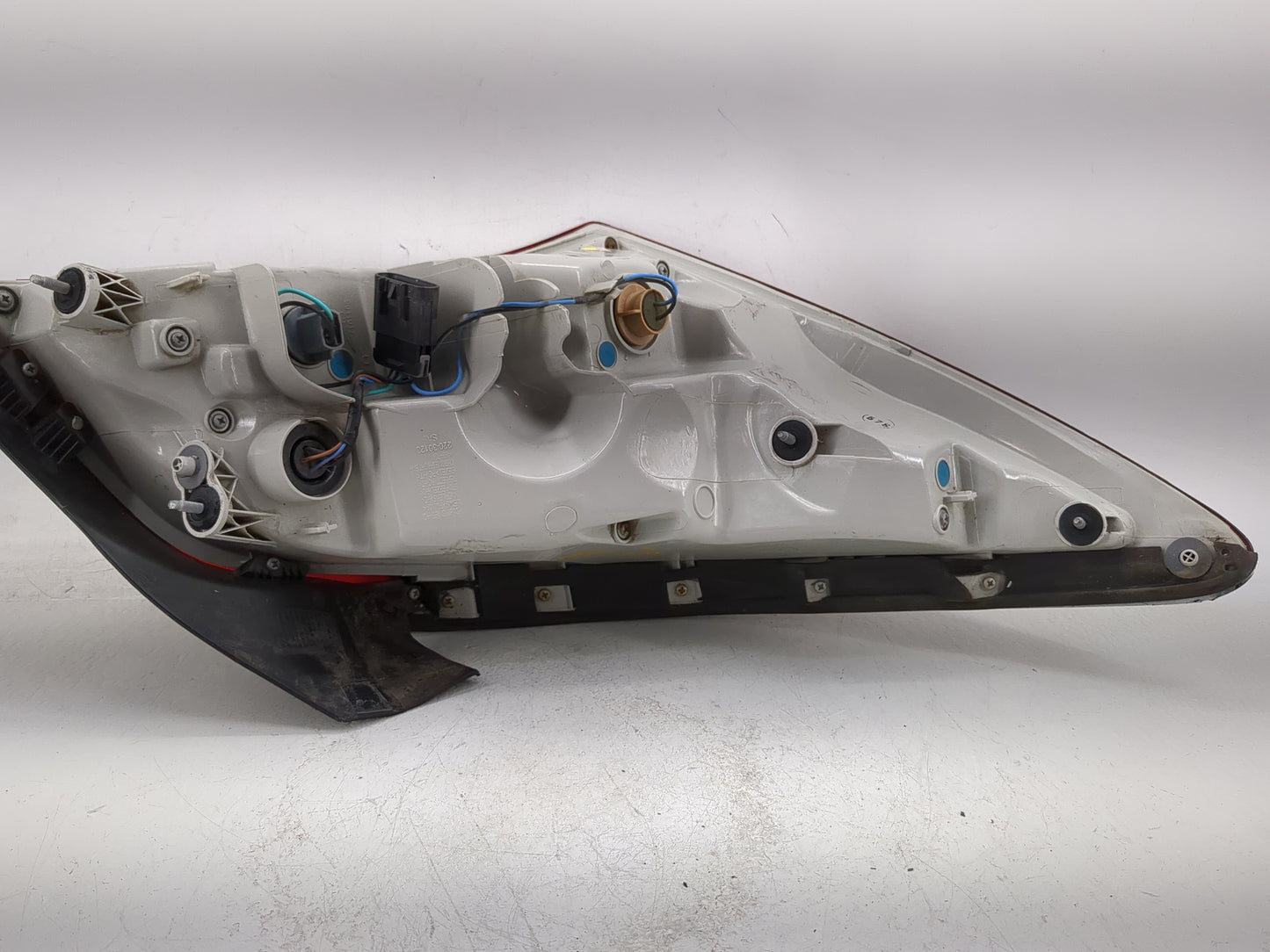 2014-2016 Buick Lacrosse Tail Light Assembly Passenger Right OEM Fits Fits 2014 2015 2016 OEM Used Auto Parts - Oemusedautop