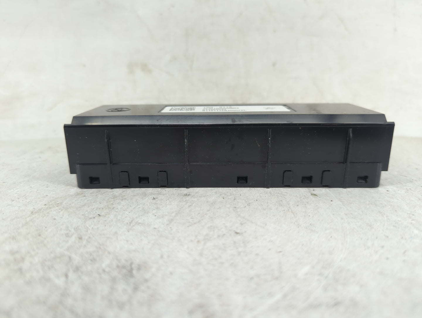 2014-2016 Buick Lacrosse Body Control Module Bcm Inner Cabin Fuse Box - Oemusedautoparts1.com