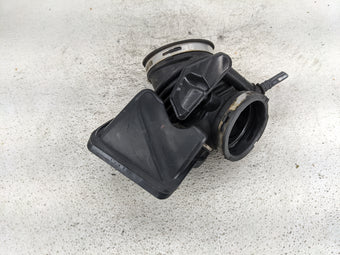 compare product 2012 Buick Lacrosse Air Cleaner Intake Duct Hose Tube 921936