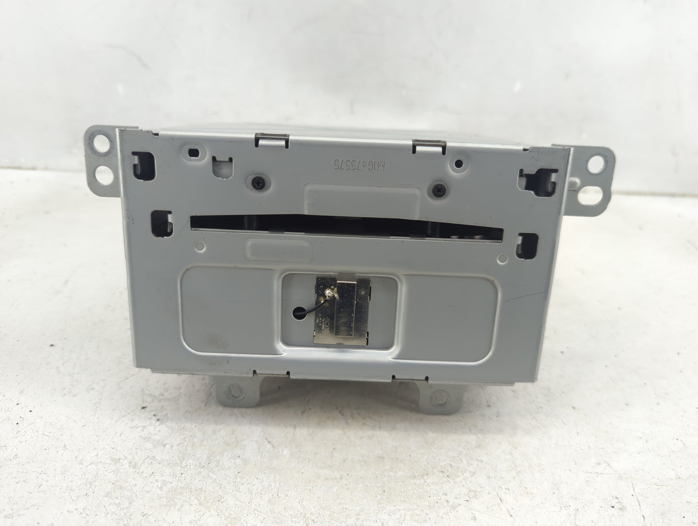 2012 Buick Lacrosse Radio AM FM Cd Player Receiver Replacement Fits OEM Used Auto Parts - Oemusedautoparts1.com