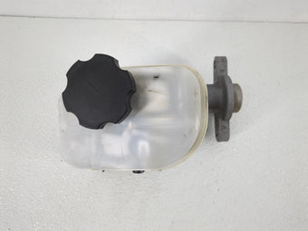 compare product 2000-2003 Buick Lesabre Brake Master Cylinder