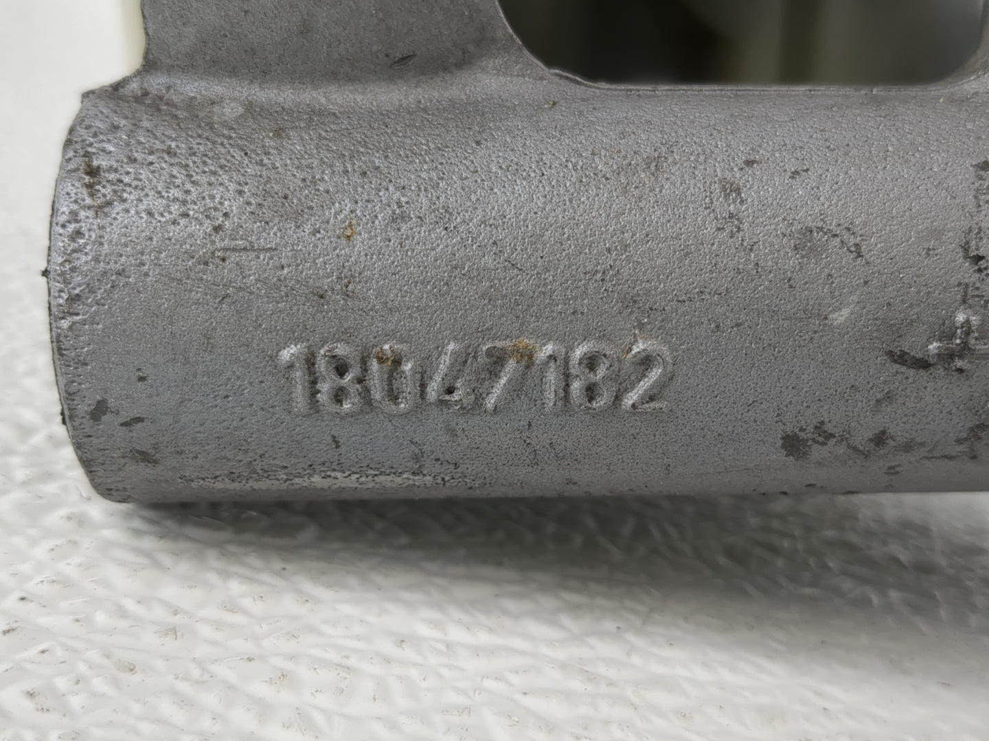 2000-2003 Buick Lesabre Brake Master Cylinder - Oemusedautoparts1.com
