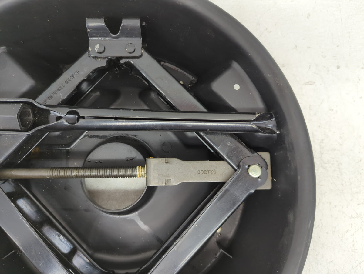 Buick Lesabre Spare Scissor Car Jack 1111632 - Oemusedautoparts1.com