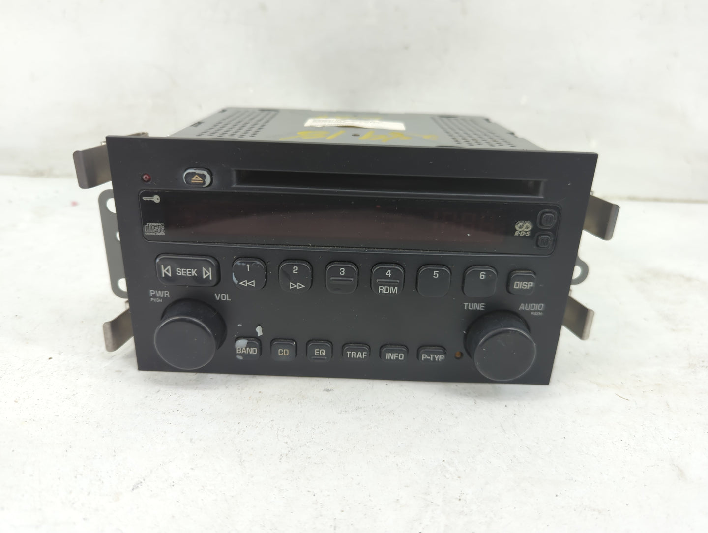 2003-2005 Buick Lesabre Radio AM FM Cd Player Receiver Replacement Fits Fits 2003 2004 2005 OEM Used Auto Parts - Oemusedaut