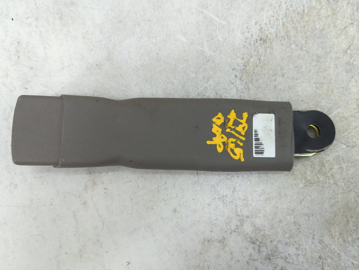 2002-2005 Buick Lesabre Passenger Front Seatbelt Buckle 1183657 - Oemusedautoparts1.com