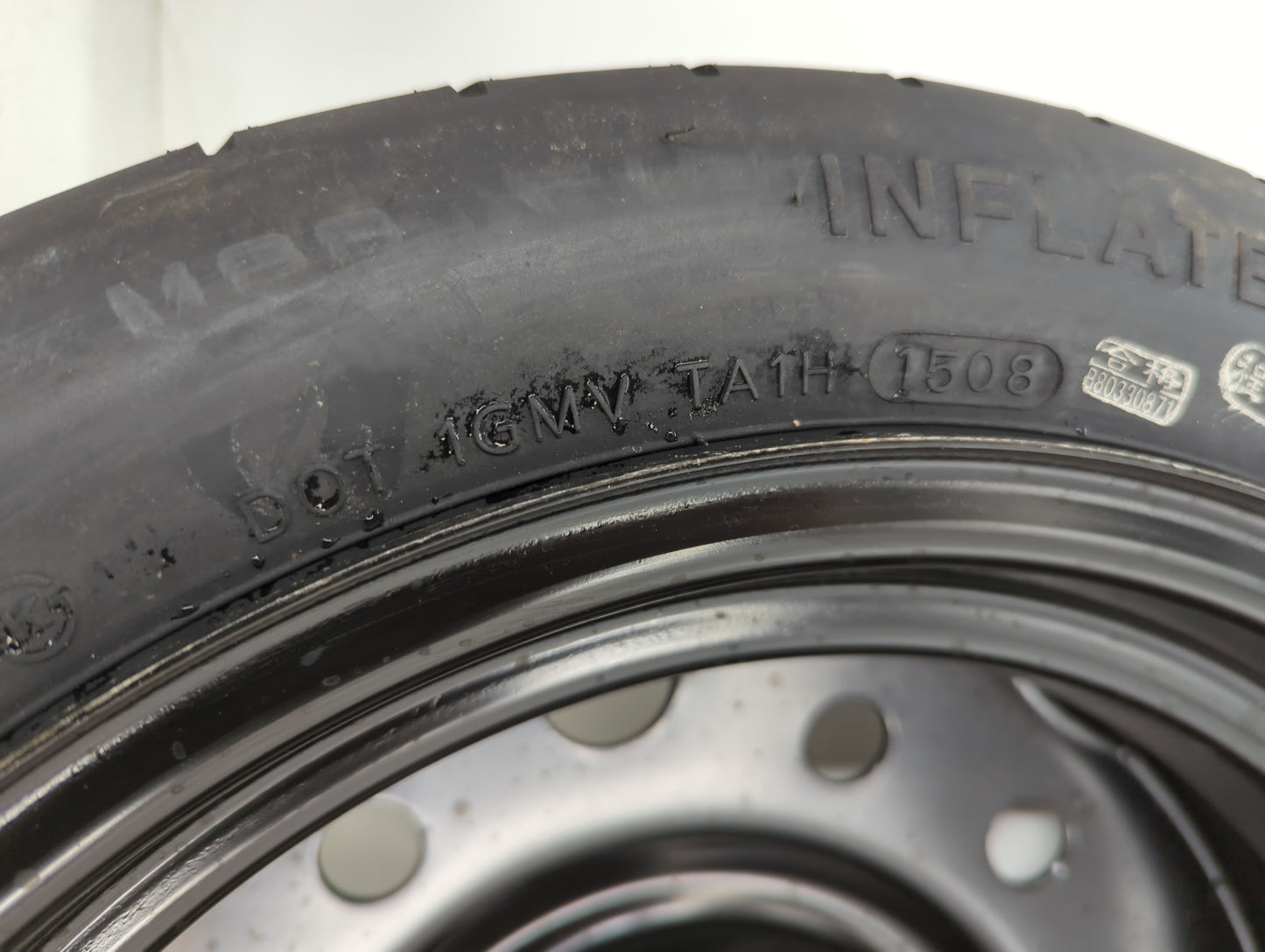 2006-2011 Buick Lucerne Spare Donut Tire Wheel Rim Oem - Oemusedautoparts1.com