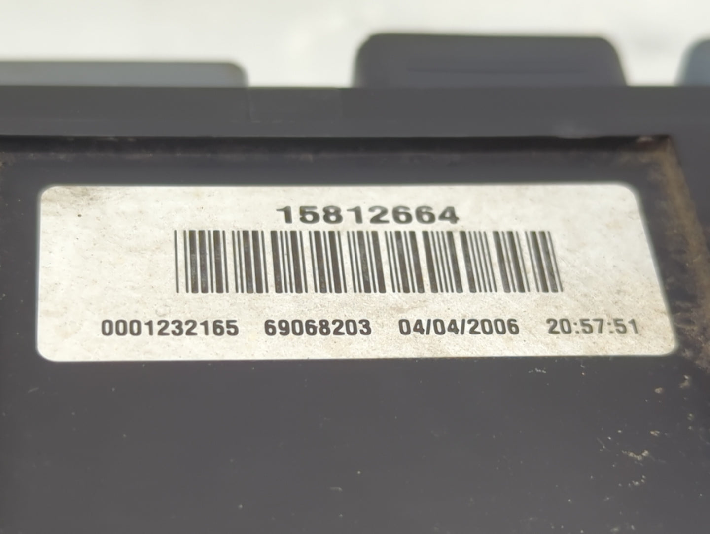 2006-2007 Buick Lucerne Fusebox Fuse Box Panel Relay Module Fits Fits 2006 2007 OEM Used Auto Parts - Oemusedautoparts1.com
