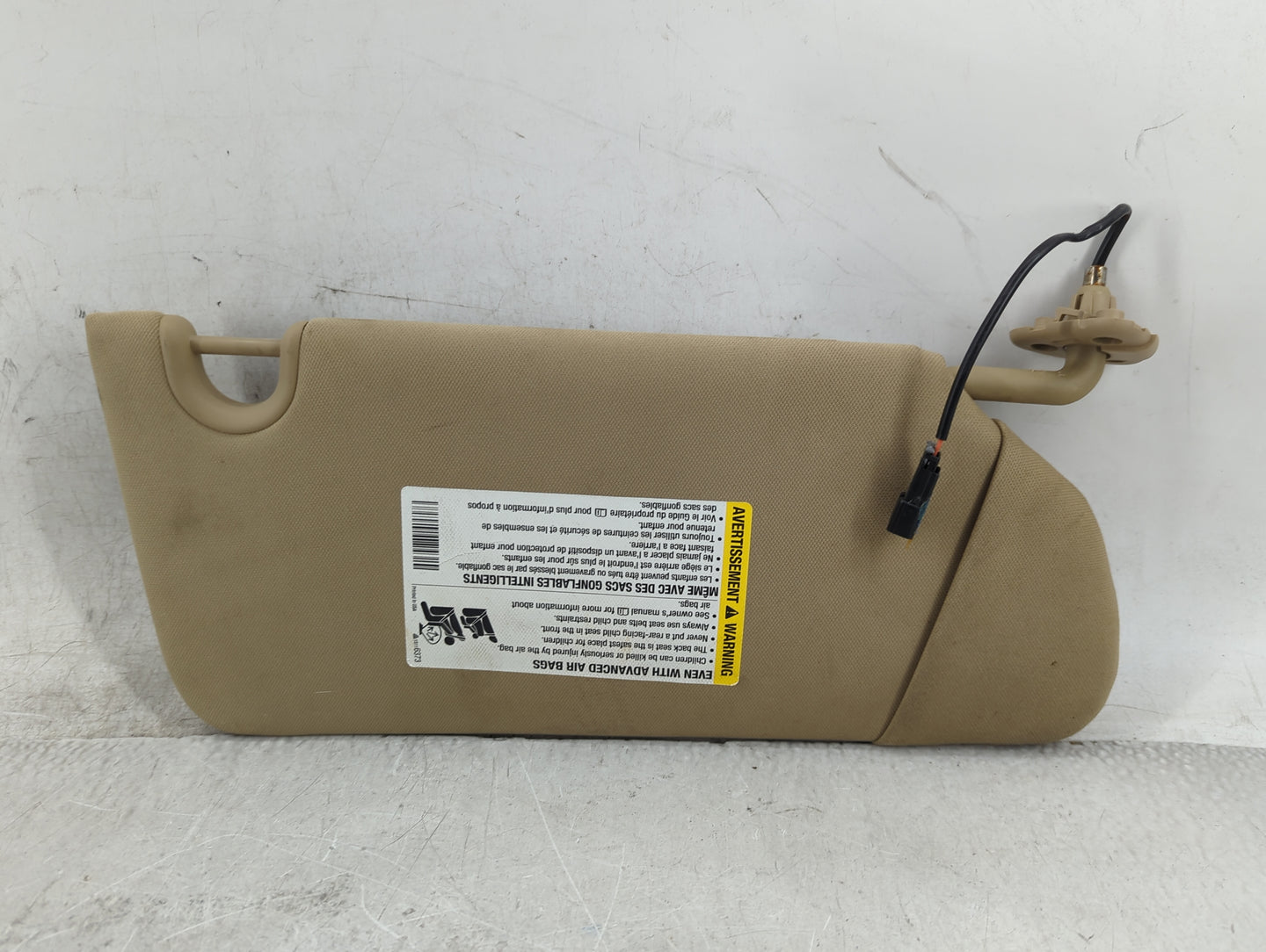 2006-2011 Buick Lucerne Sun Visor Shade Replacement Driver Left Mirror Fits Fits 2006 2007 2008 2009 2010 2011 OEM Used Auto
