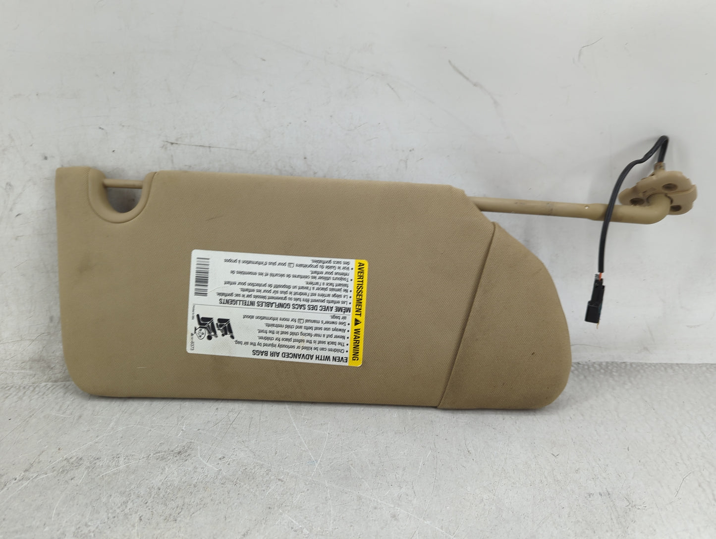 2006-2011 Buick Lucerne Sun Visor Shade Replacement Driver Left Mirror Fits Fits 2006 2007 2008 2009 2010 2011 OEM Used Auto