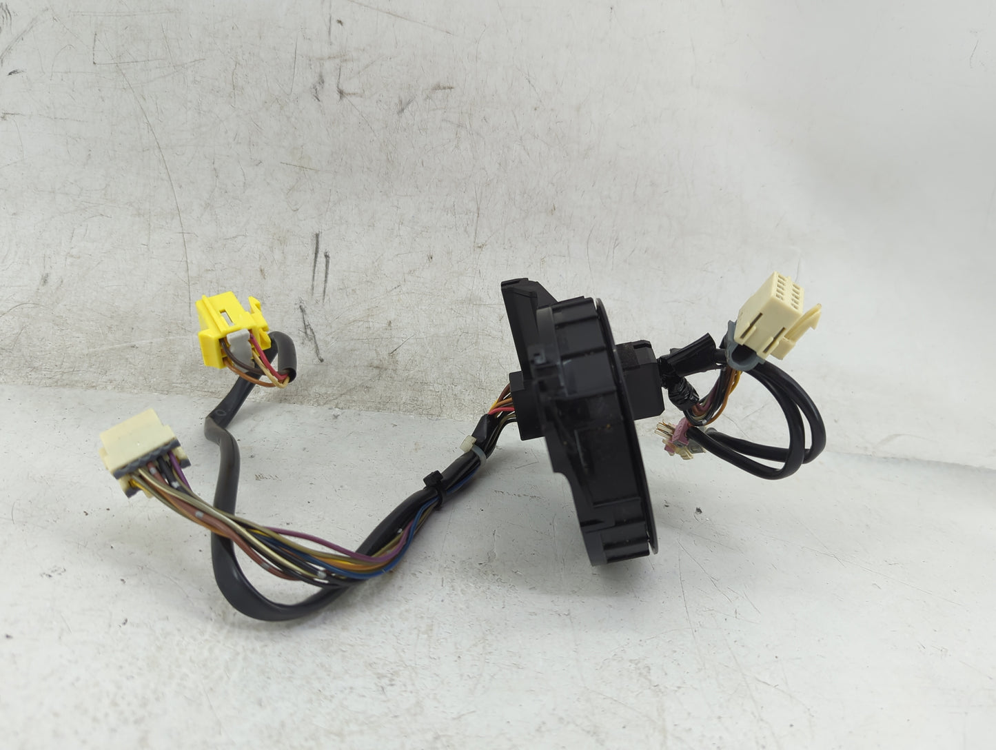 Buick Lucerne Steering Wheel Air Bag Clock Spring Oem 1214285 - Oemusedautoparts1.com