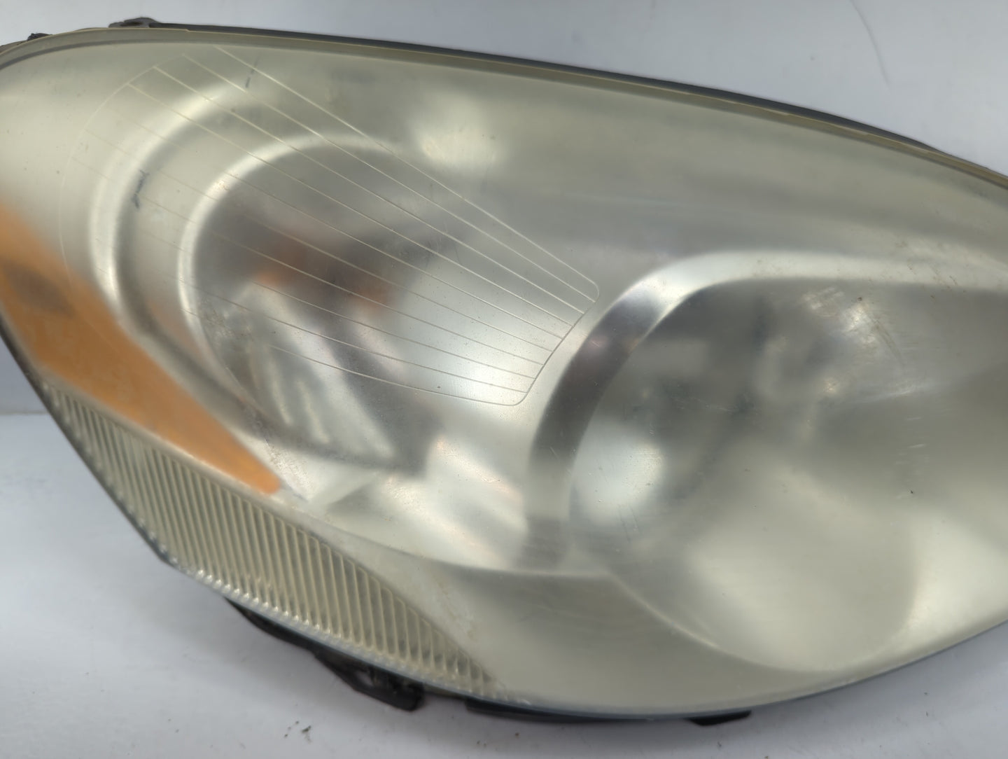 2006-2011 Buick Lucerne Passenger Right Oem Head Light Headlight Lamp - Oemusedautoparts1.com