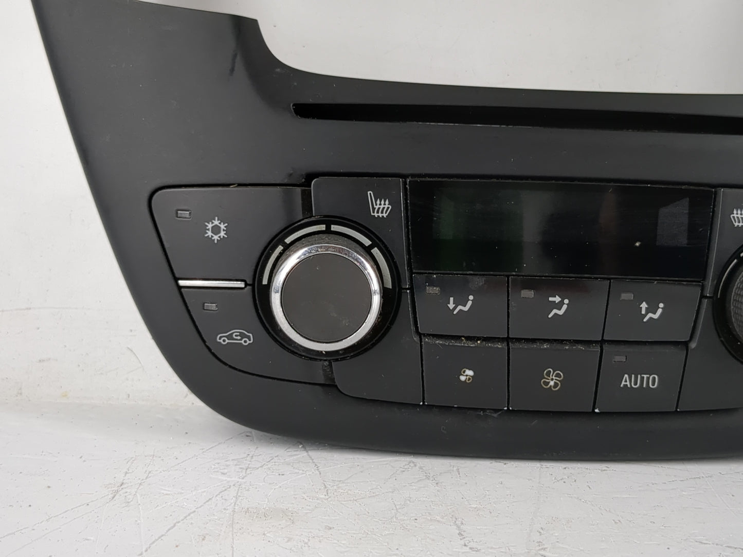 0 Buick Regal Climate Control Module Temperature AC/Heater Replacement Fits OEM Used Auto Parts - Oemusedautoparts1.com