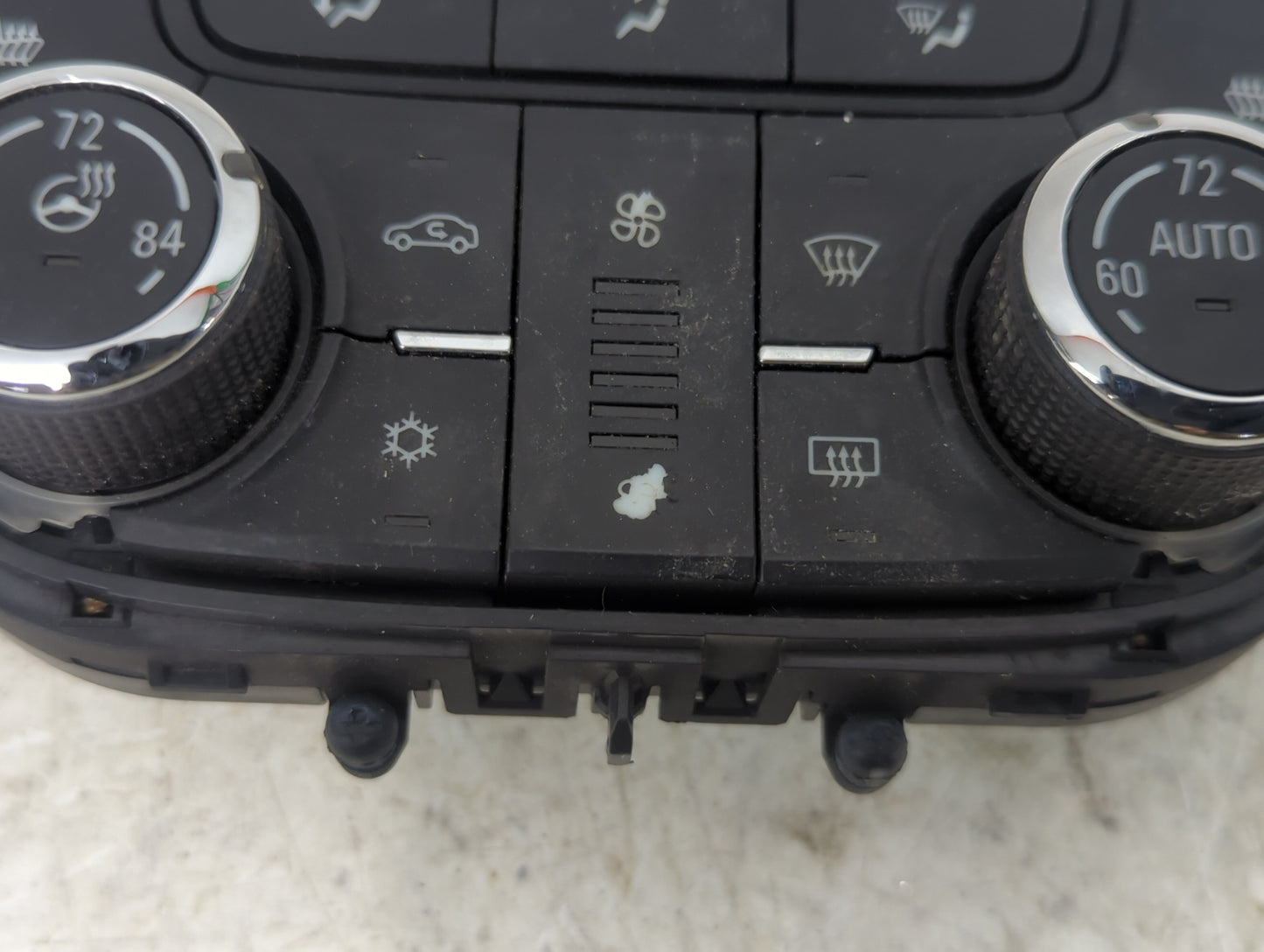 2000-2004 Buick Regal Climate Control Module Temperature AC/Heater Replacement Fits Fits 2000 2001 2002 2003 2004 2005 OEM U