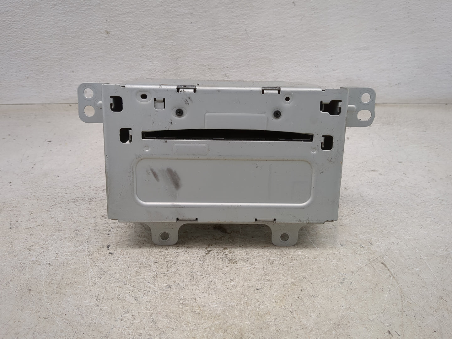 2011 Buick Regal Radio AM FM Cd Player Receiver Replacement Fits Fits 2010 OEM Used Auto Parts - Oemusedautoparts1.com