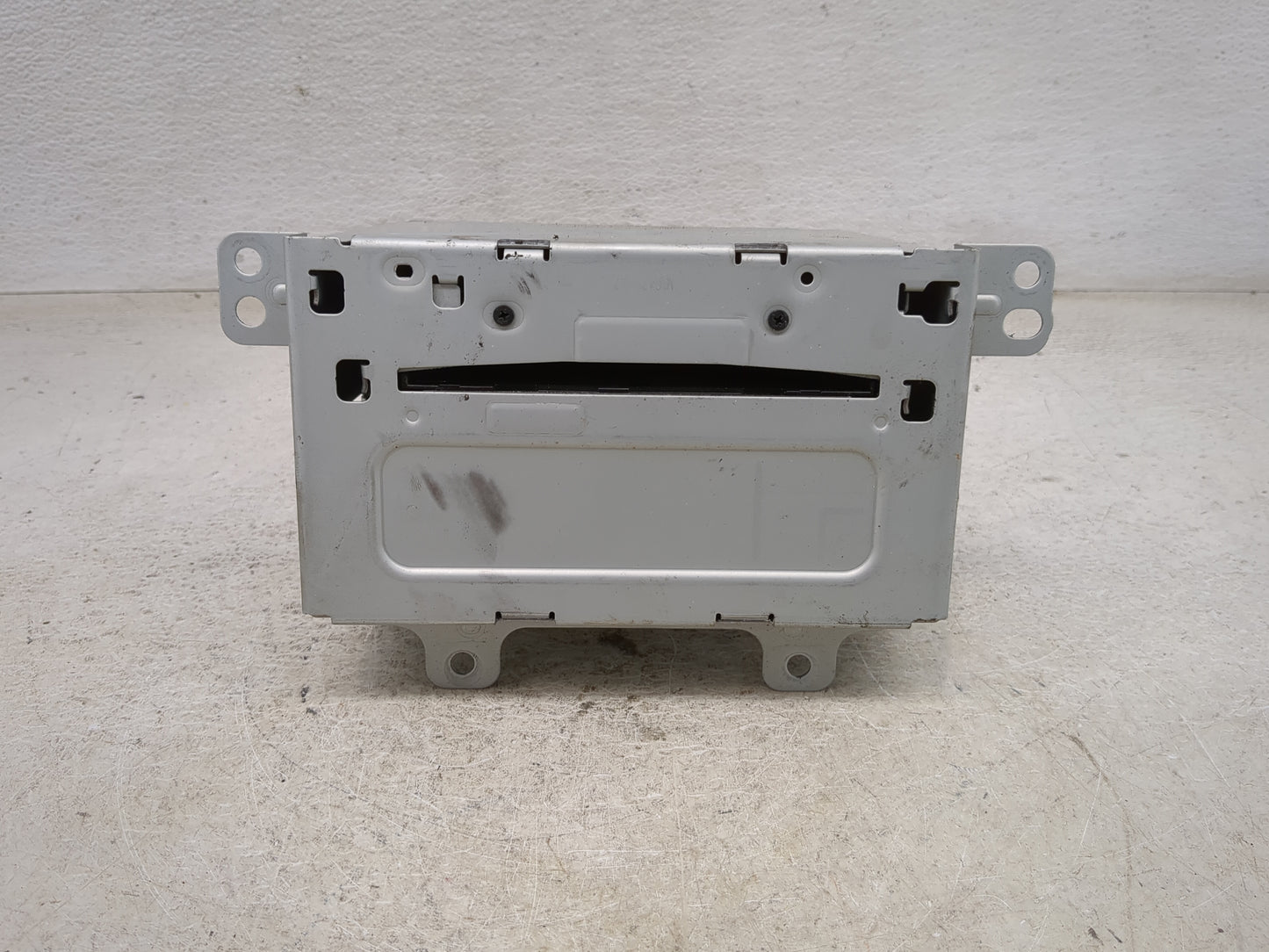 2011 Buick Regal Radio AM FM Cd Player Receiver Replacement Fits Fits 2010 OEM Used Auto Parts - Oemusedautoparts1.com