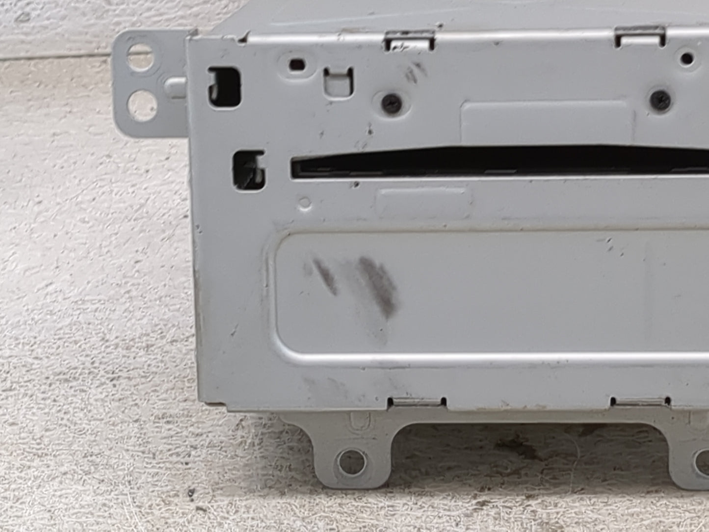 2011 Buick Regal Radio AM FM Cd Player Receiver Replacement Fits Fits 2010 OEM Used Auto Parts - Oemusedautoparts1.com