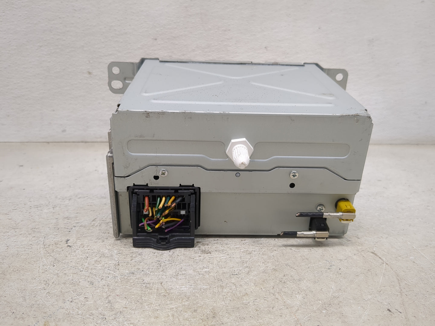 2011 Buick Regal Radio AM FM Cd Player Receiver Replacement Fits Fits 2010 OEM Used Auto Parts - Oemusedautoparts1.com