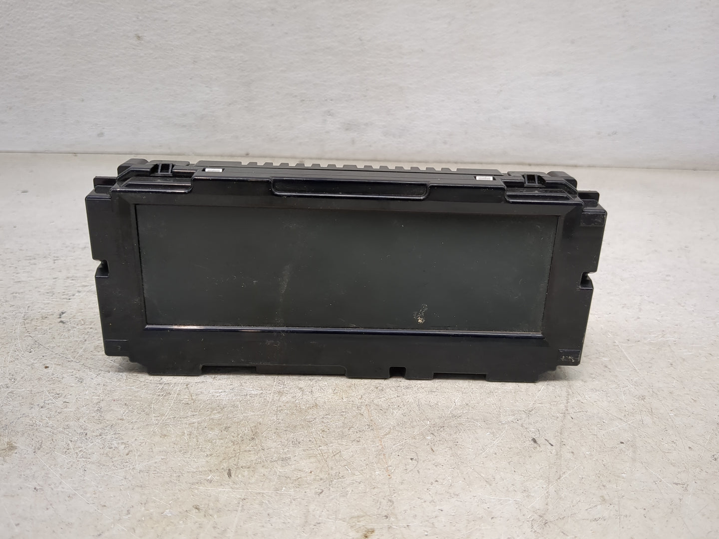 2011-2012 Buick Regal Information Display Screen 1158098 - Oemusedautoparts1.com