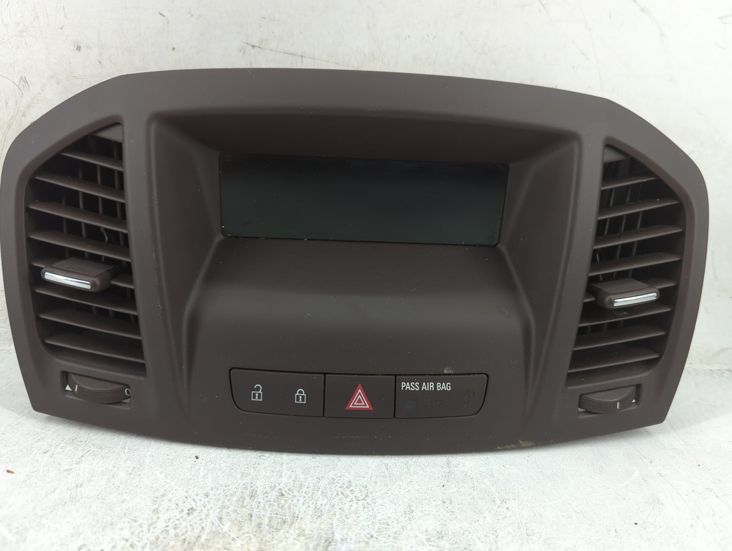 2011-2012 Buick Regal Information Display Screen 1167397 - Oemusedautoparts1.com