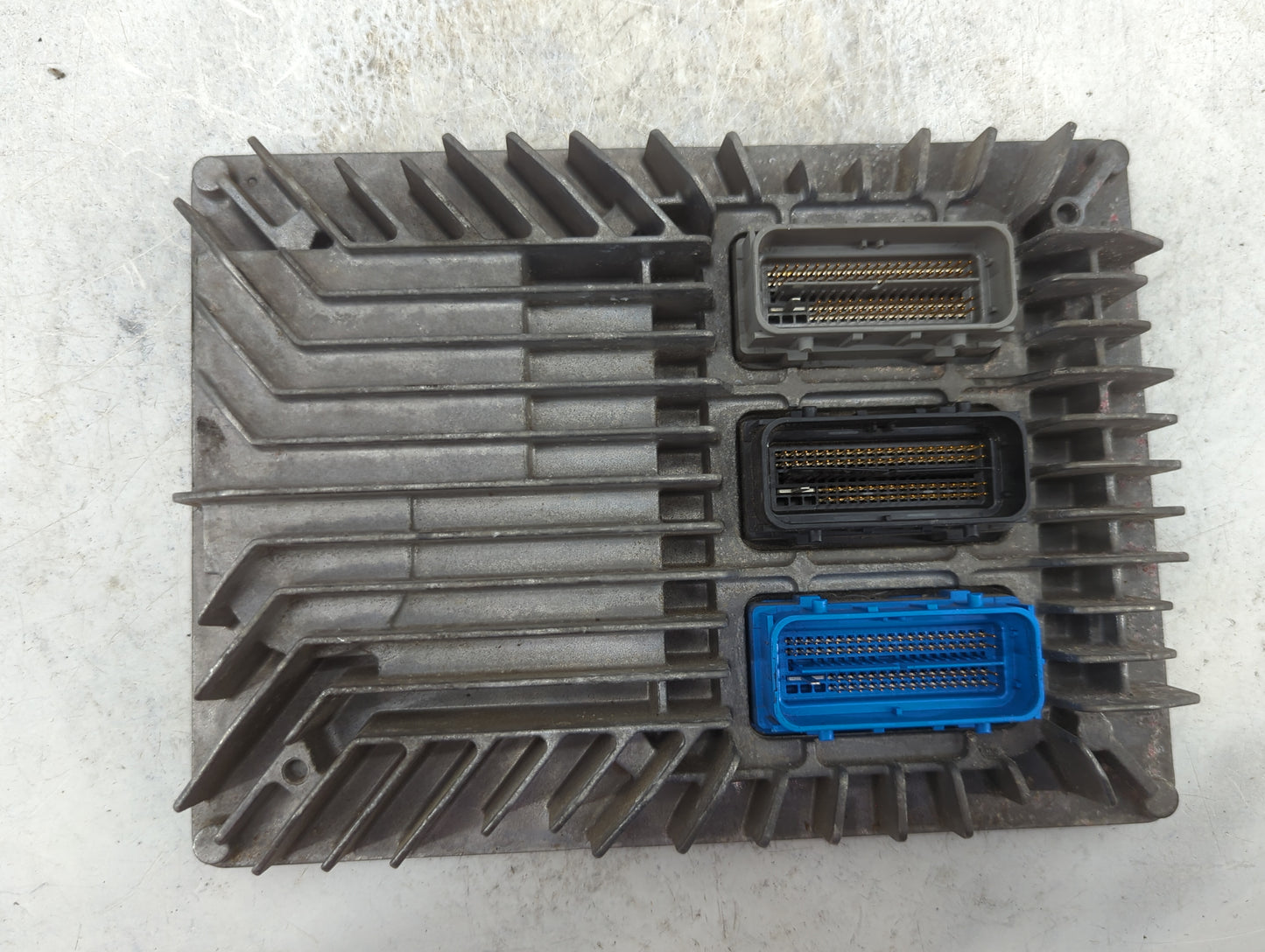 2011 Buick Regal PCM Engine Control Computer ECU ECM PCU OEM Fits Fits 2010 2012 2013 OEM Used Auto Parts - Oemusedautoparts