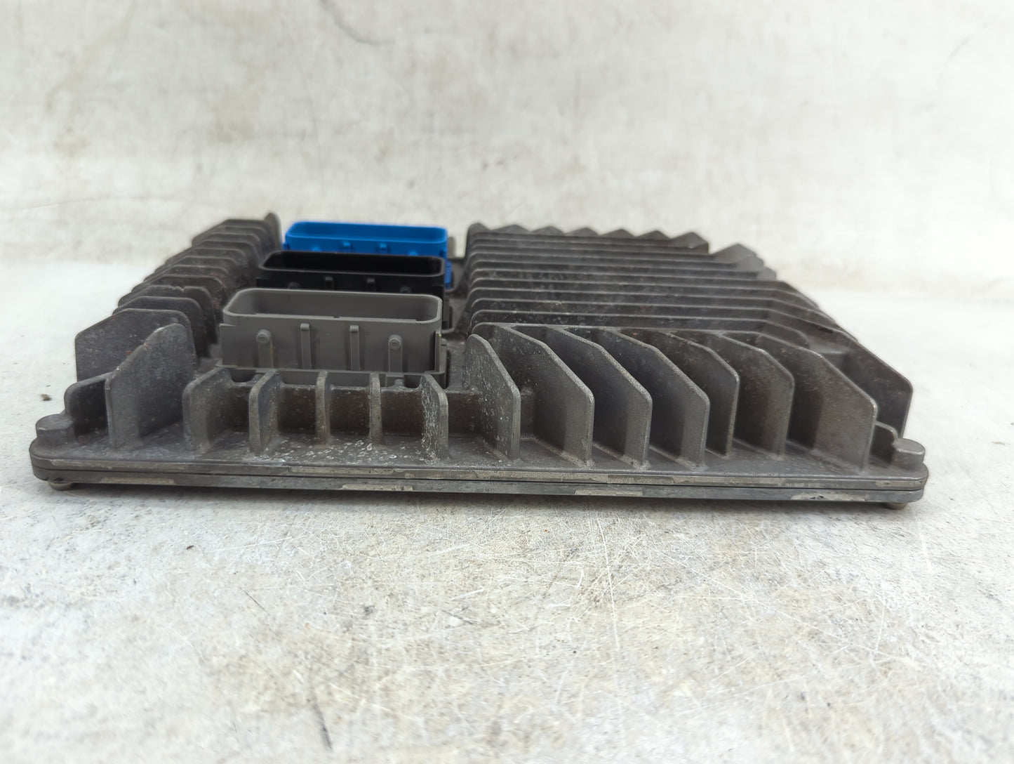 2011 Buick Regal PCM Engine Control Computer ECU ECM PCU OEM Fits Fits 2010 2012 2013 OEM Used Auto Parts - Oemusedautoparts