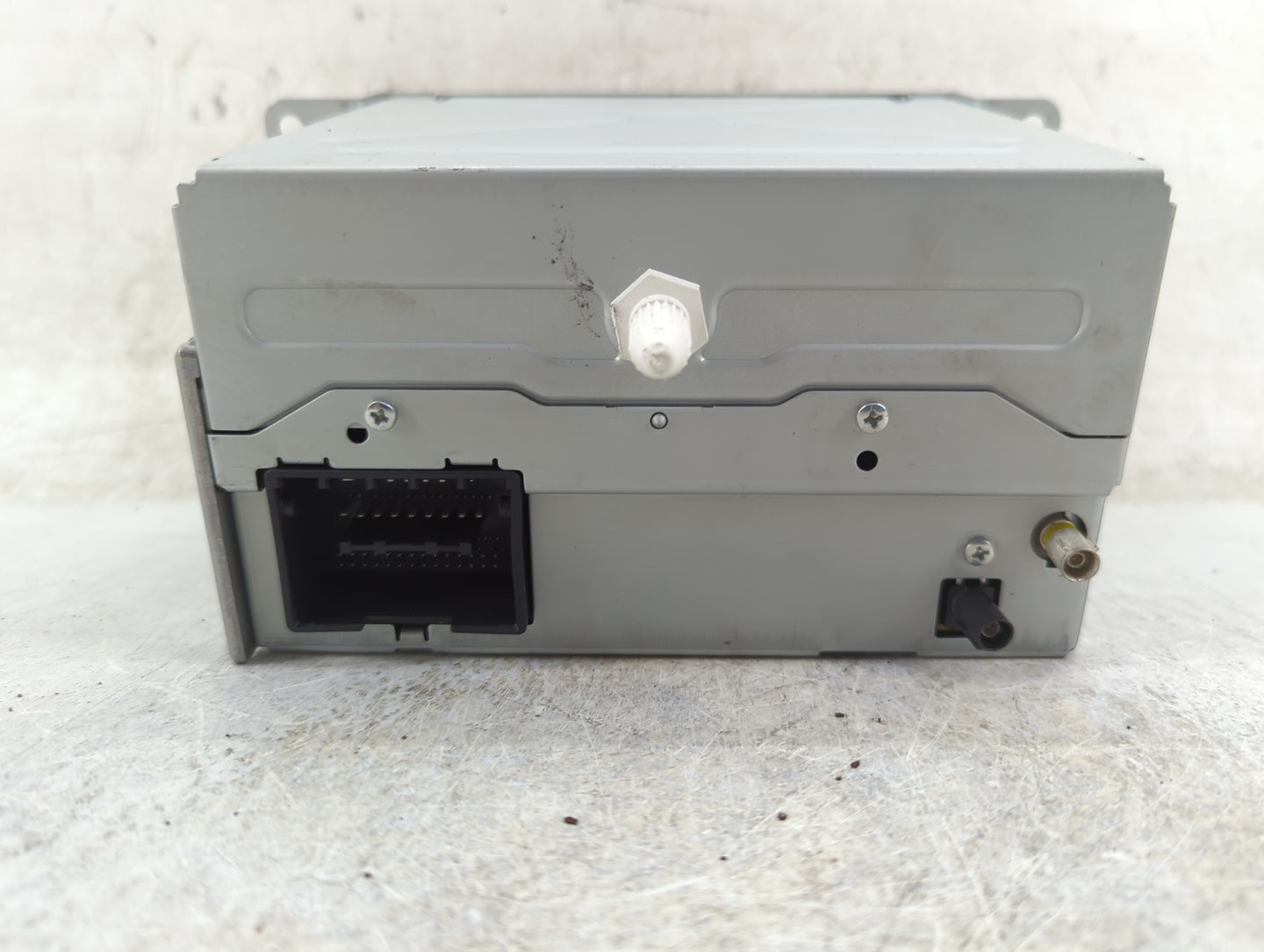 2011-2012 Buick Regal Radio AM FM Cd Player Receiver Replacement Fits Fits 2010 2011 2012 OEM Used Auto Parts - Oemusedautop
