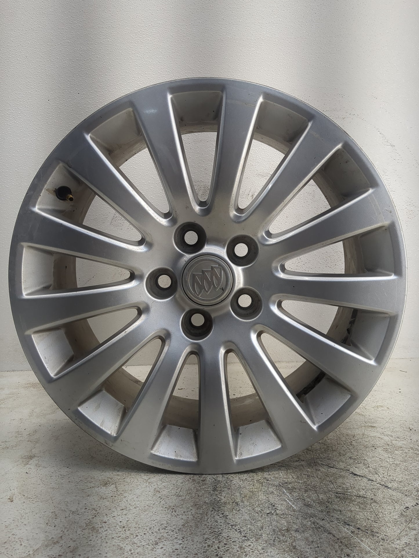 2011-2013 Buick Regal Oem Wheel Rim - Oemusedautoparts1.com