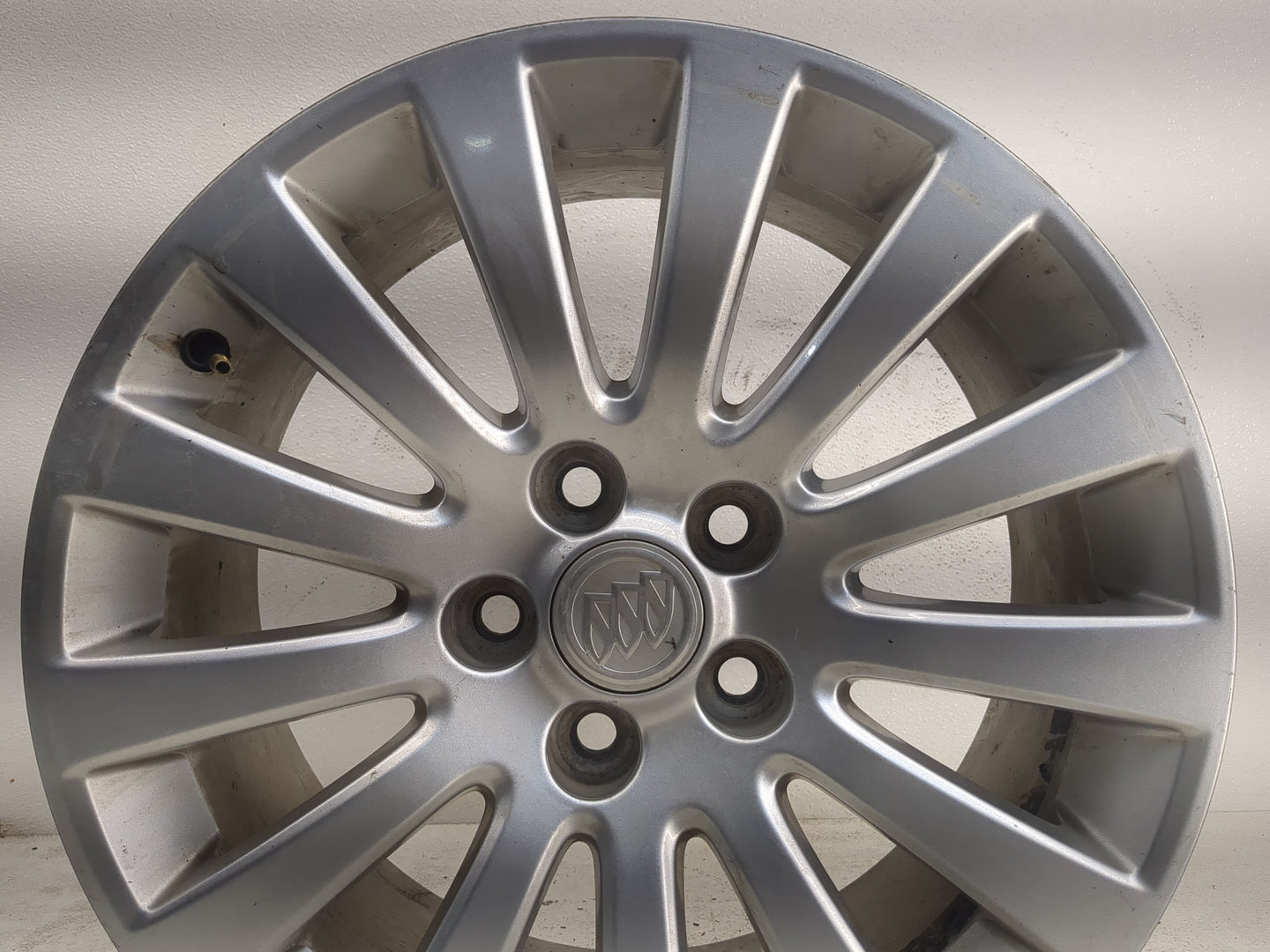 2011-2013 Buick Regal Oem Wheel Rim - Oemusedautoparts1.com