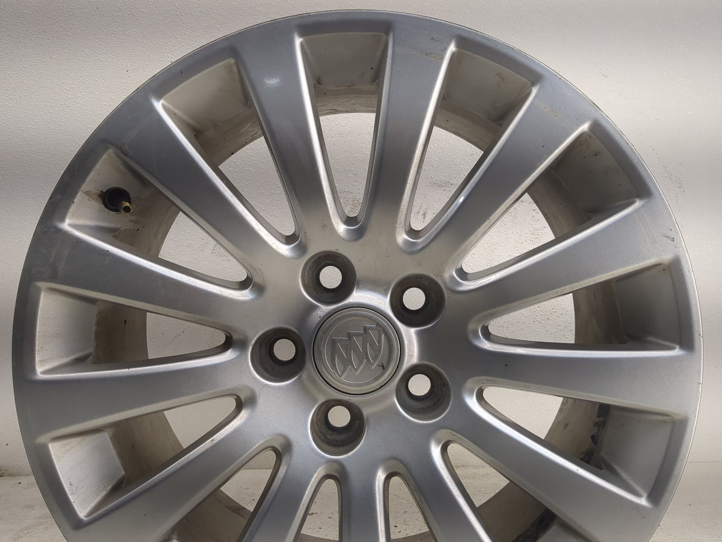 2011-2013 Buick Regal Oem Wheel Rim - Oemusedautoparts1.com