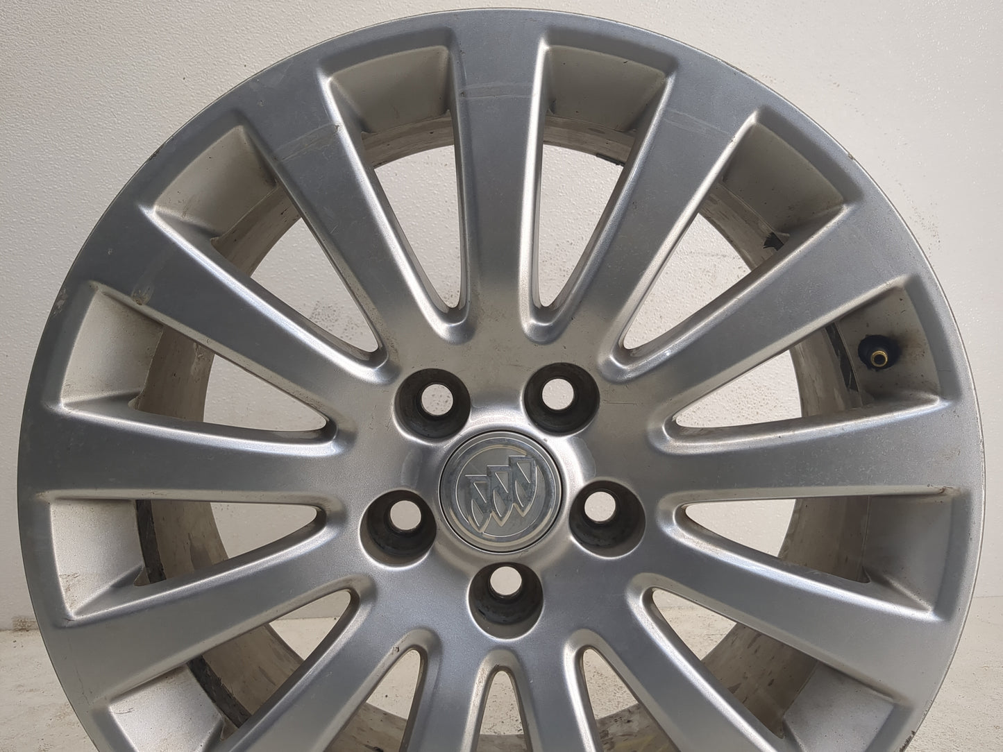 2011-2013 Buick Regal Oem Wheel Rim - Oemusedautoparts1.com