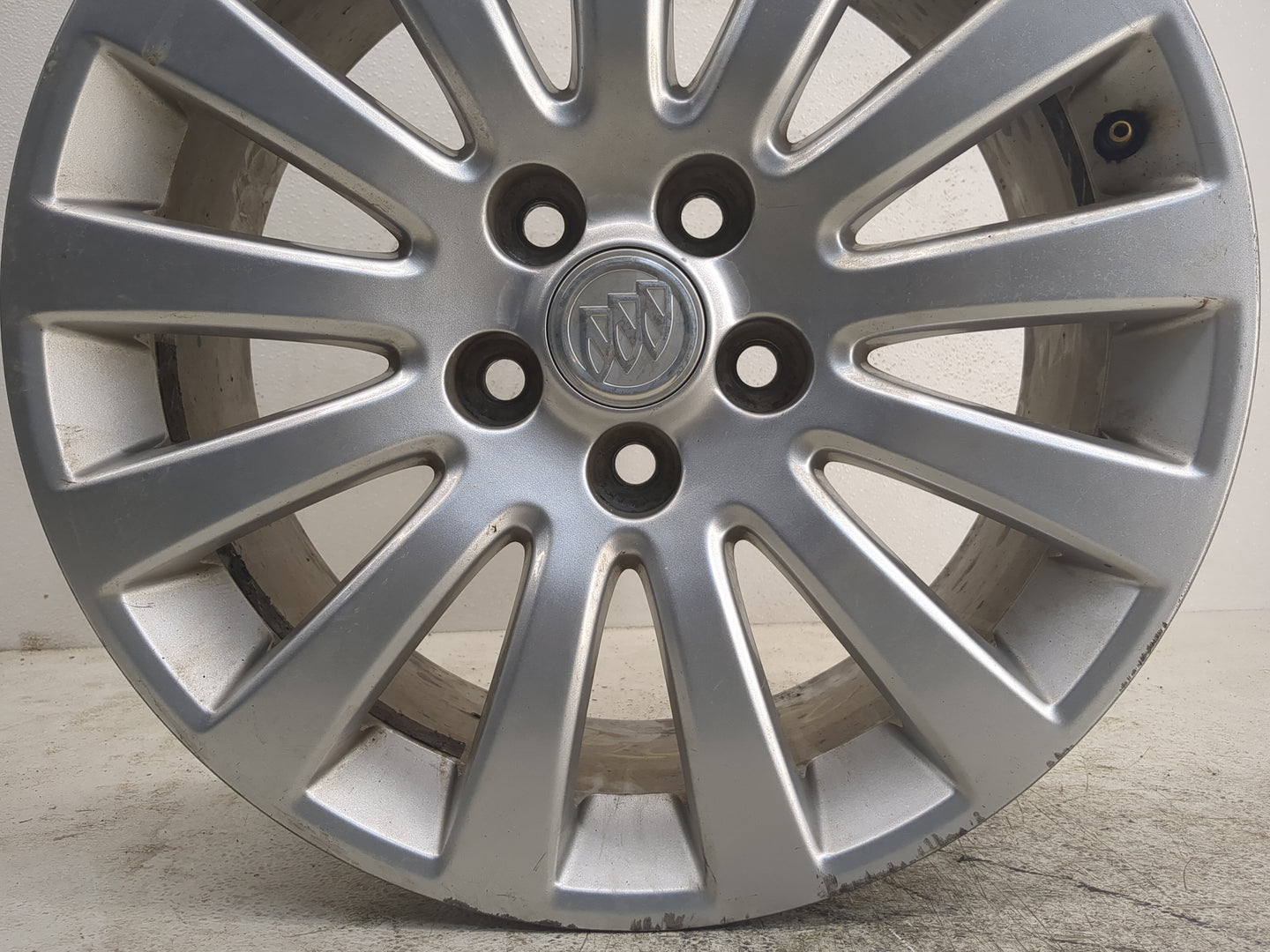 2011-2013 Buick Regal Oem Wheel Rim - Oemusedautoparts1.com