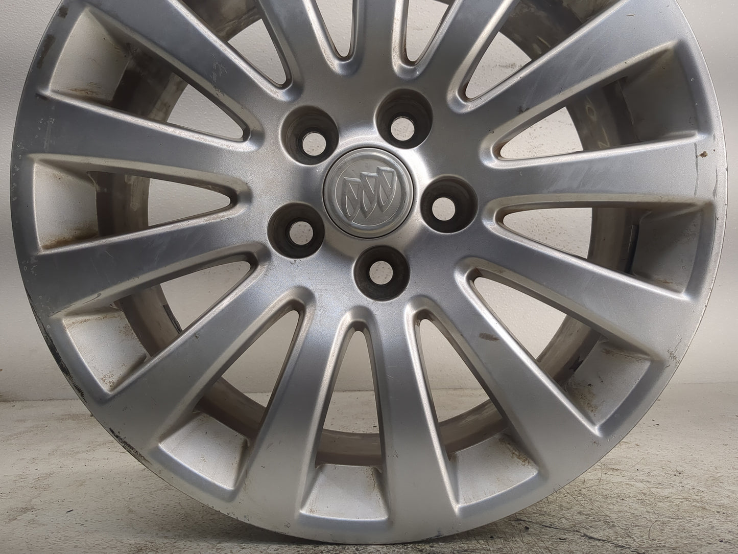 2011-2013 Buick Regal Oem Wheel Rim - Oemusedautoparts1.com